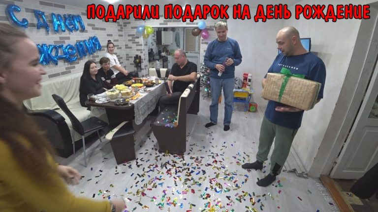 Виталик и Ангелина: ОТМЕТИЛИ ДНЮХУ / БОЛЬШИЕ ПОКУПКИ / ПОДАРОК НА ДЕНЬ РОЖДЕНИЯ / КУПИЛ ВАГОНКУ / ВСТРЕЧА БЛОГЕРОВ /ВЛОГ